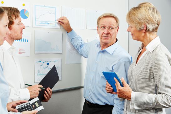 Tout ce que vous devez savoir sur le portage salarial orienté seniors