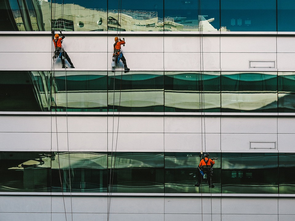 Comparatif micro-entreprise et portage salarial